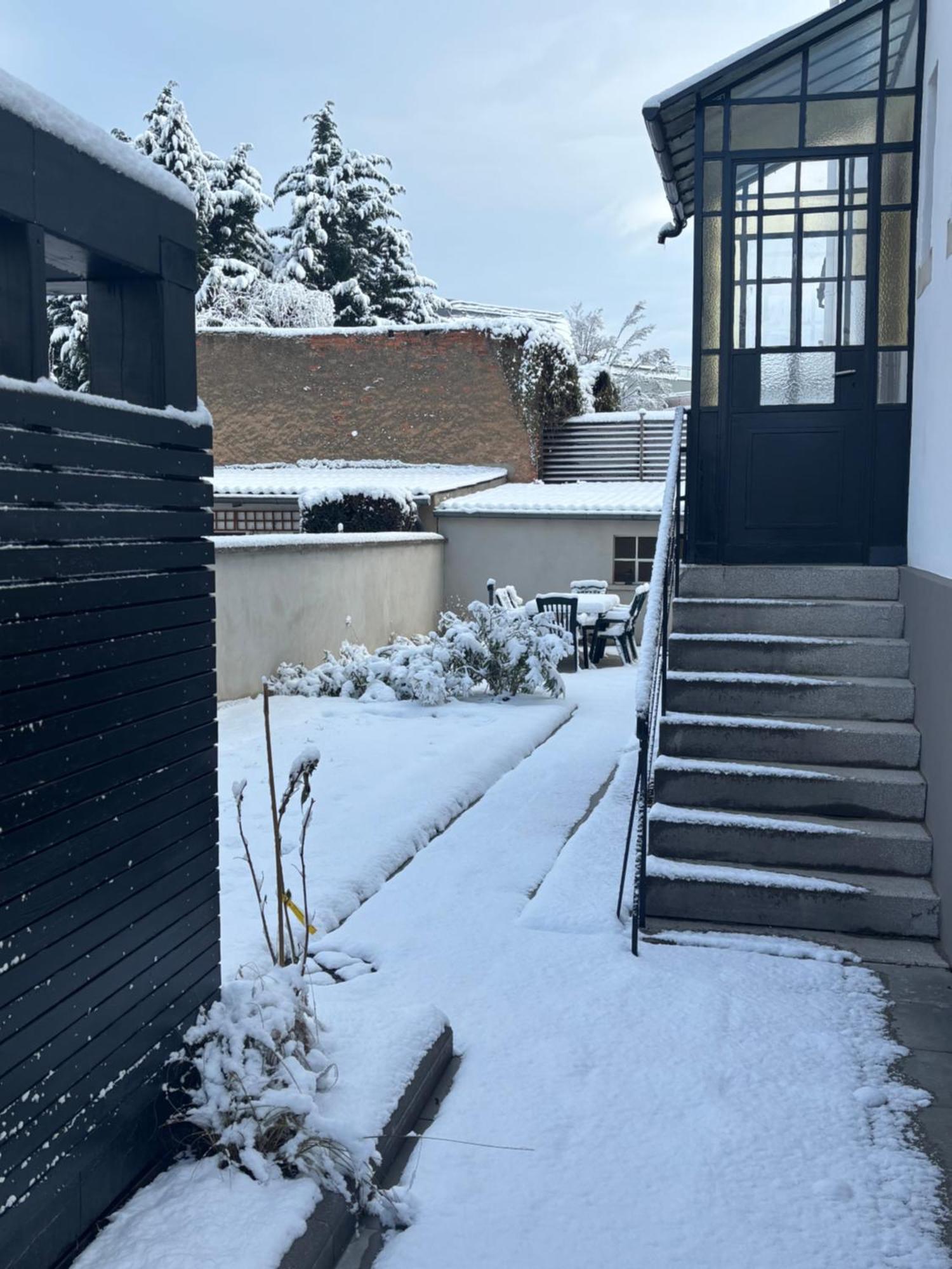 Appartement de Prestige à 2 pas du centre ville Colmar Esterno foto